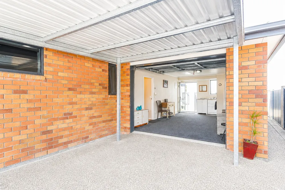 Photos of 105 Ormond Road