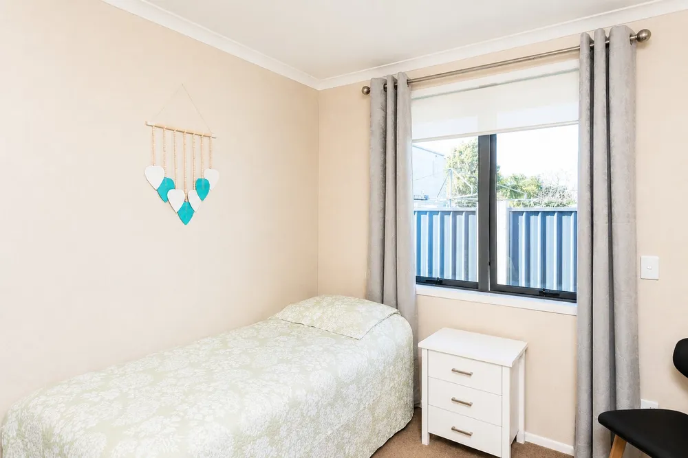 Photos of 105 Ormond Road