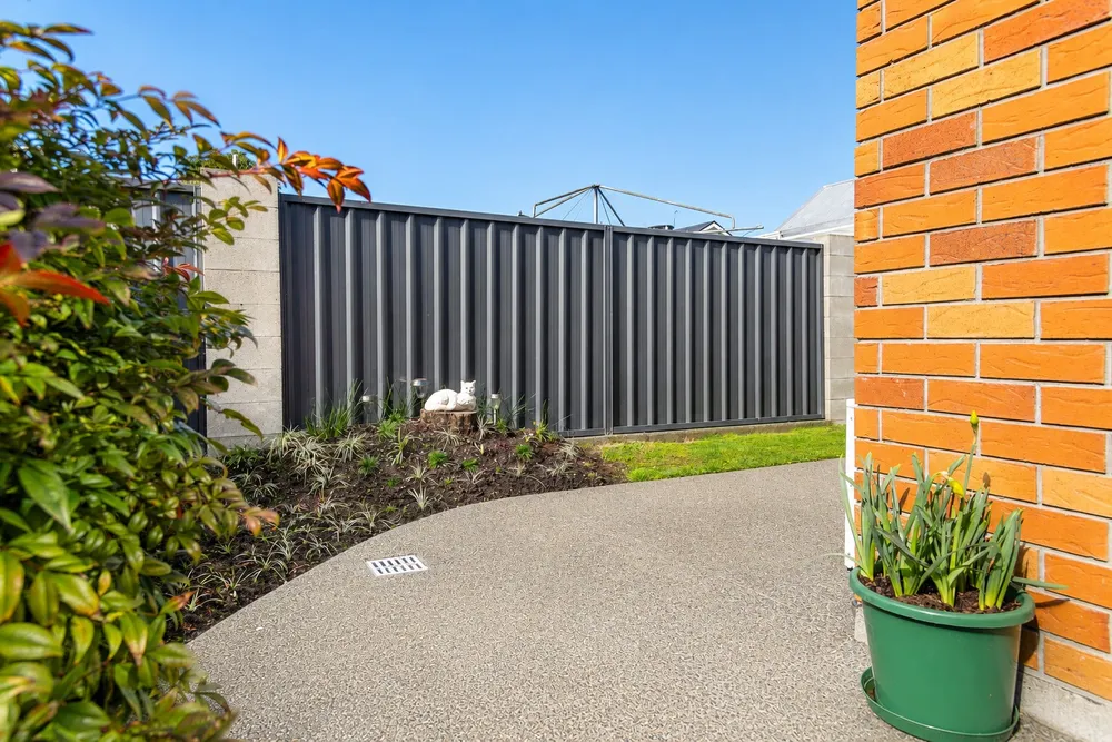Photos of 105 Ormond Road