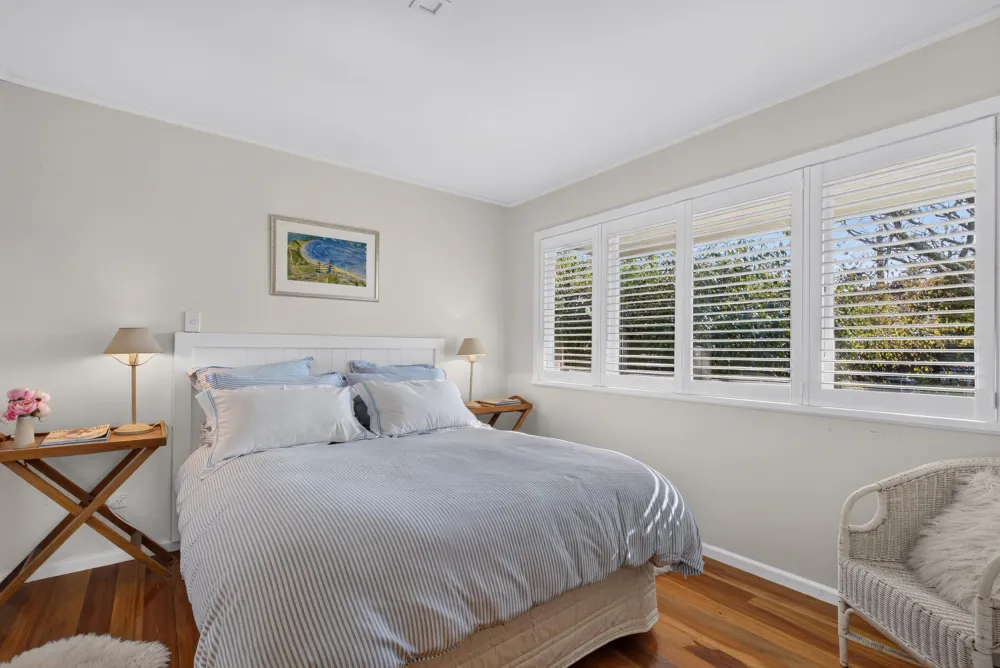 Photos of 320 Clifton Road