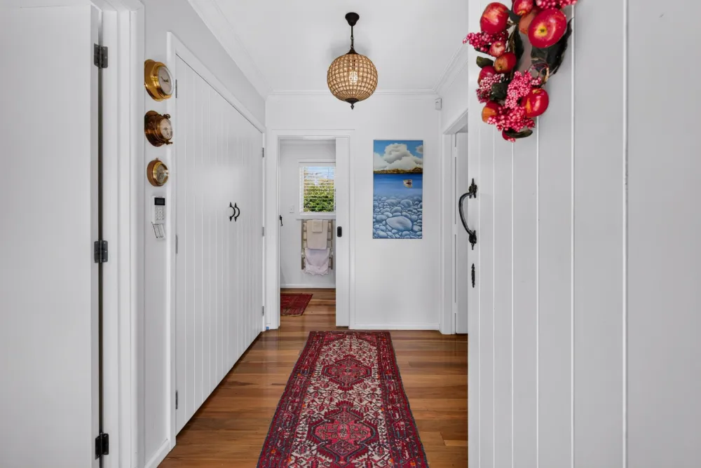 Photos of 320 Clifton Road