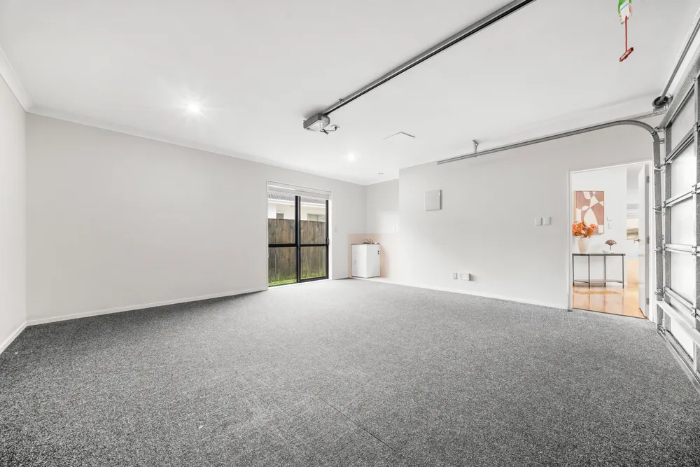 Photos of 324A Royal Road