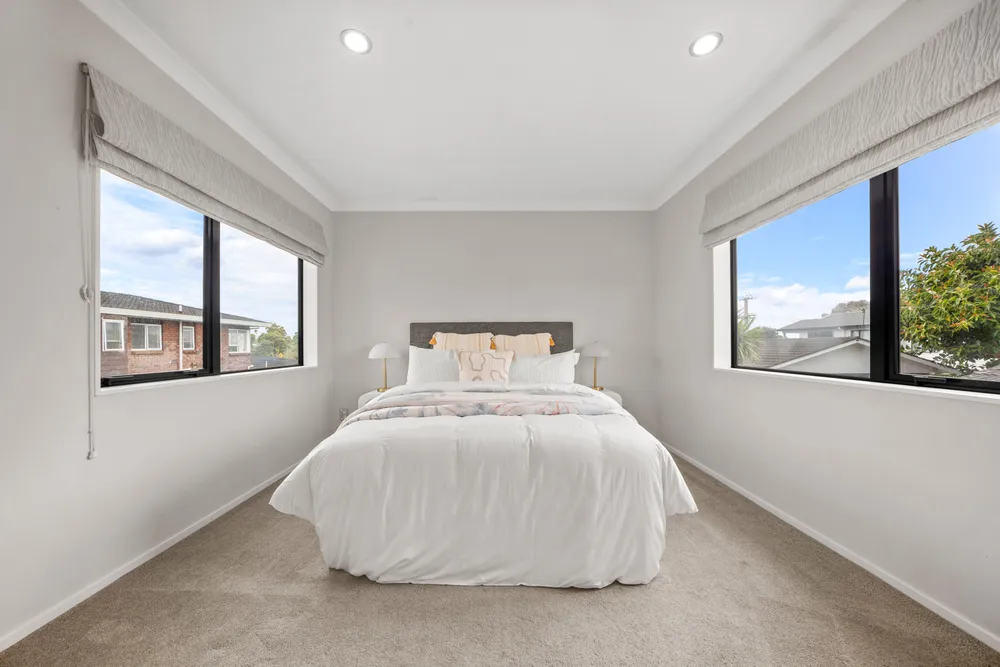 Photos of 324A Royal Road