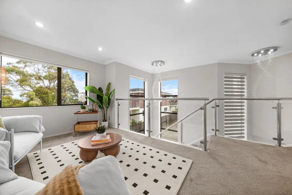Photos of 324A Royal Road
