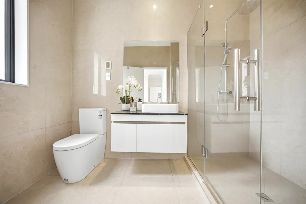 Photos of 324A Royal Road
