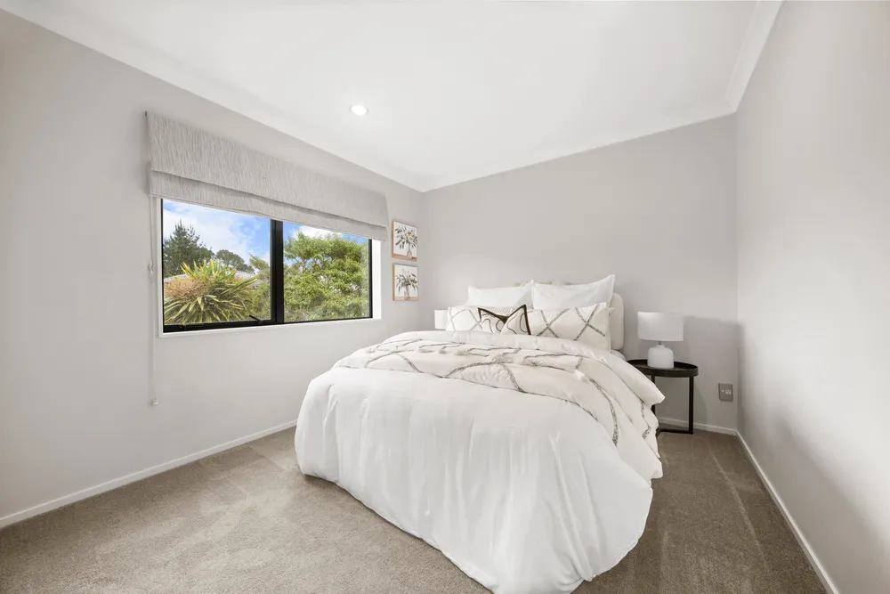 Photos of 324A Royal Road