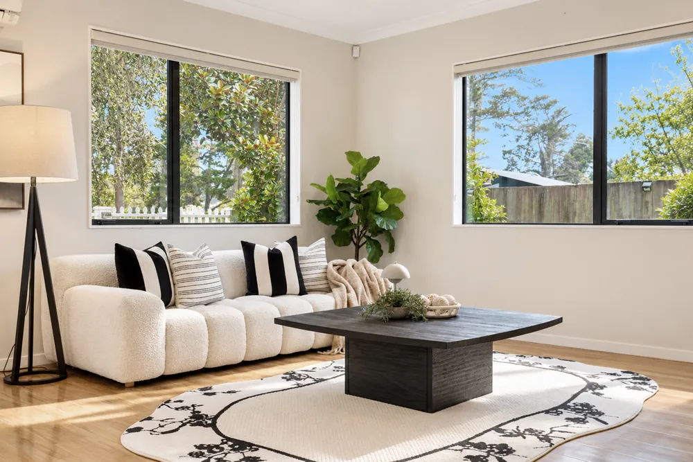 Photos of 324A Royal Road