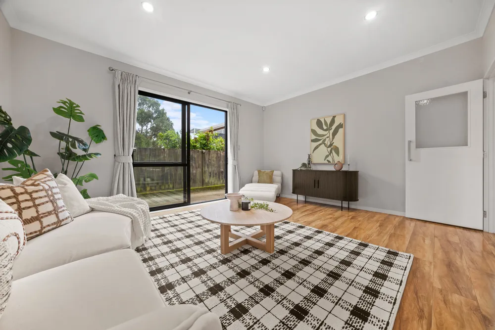 Photos of 324A Royal Road