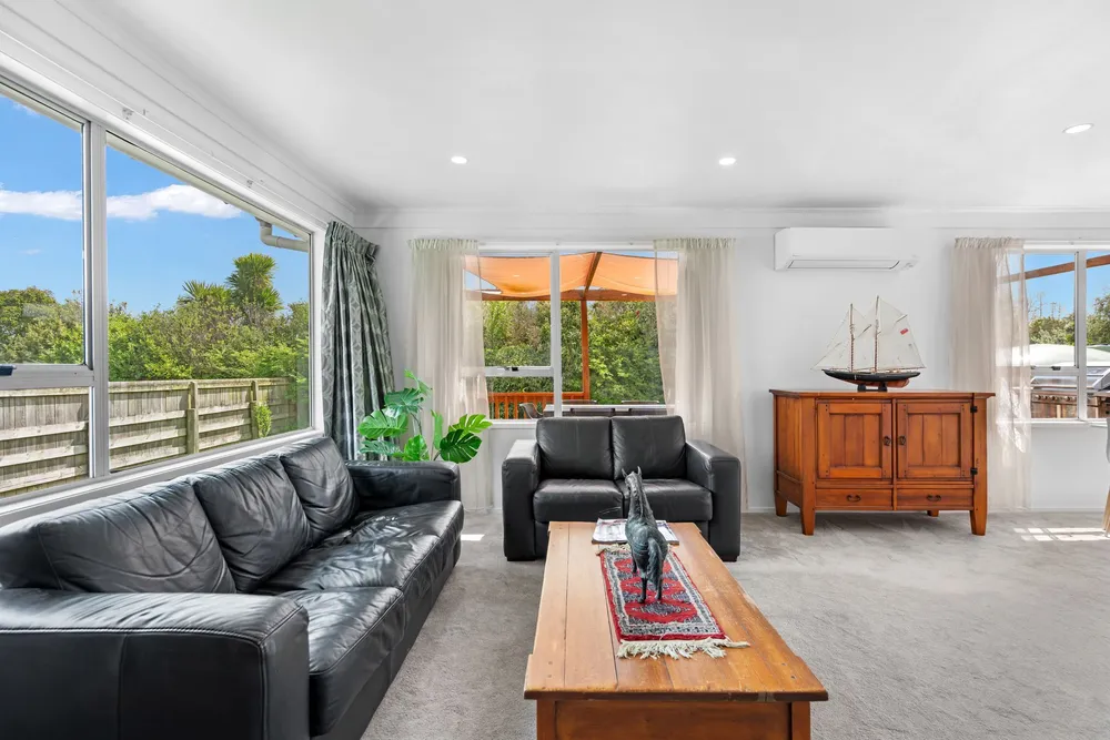 Photos of 5 Caber Lane