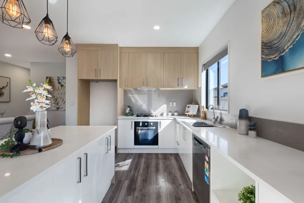 Photos of 4 Silver Beech Street