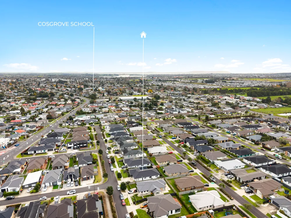 Photos of 16 Twin Parks Rise