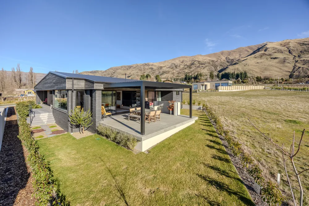 Photos of 19 Glenbrae Crescent