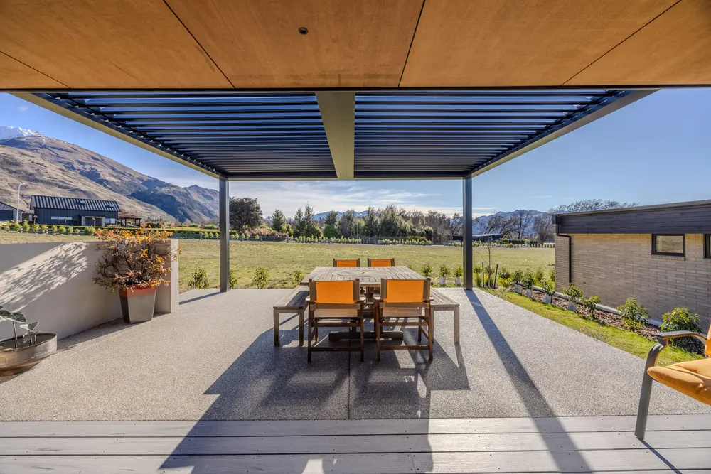 Photos of 19 Glenbrae Crescent