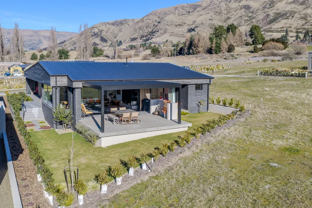Photos of 19 Glenbrae Crescent