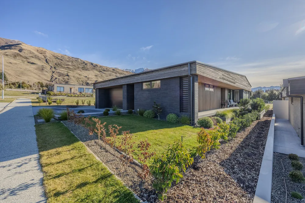 Photos of 19 Glenbrae Crescent