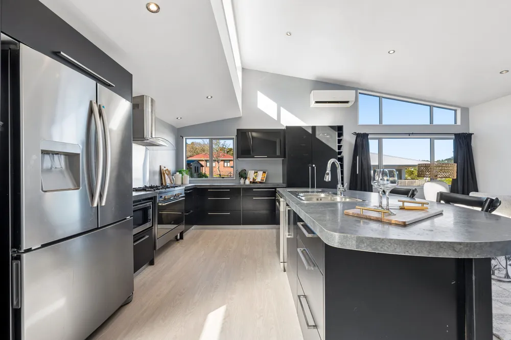Photos of 8A Norman Road