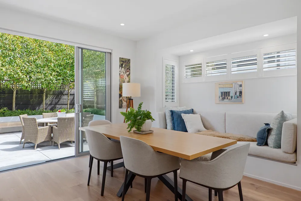 Photos of 49B McDougall Avenue