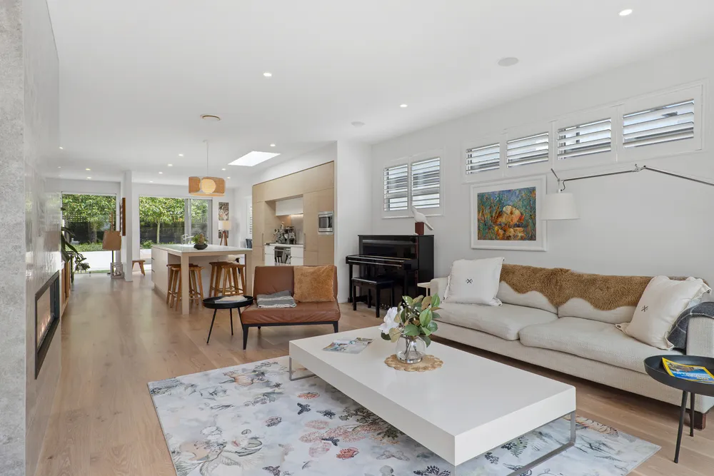 Photos of 49B McDougall Avenue