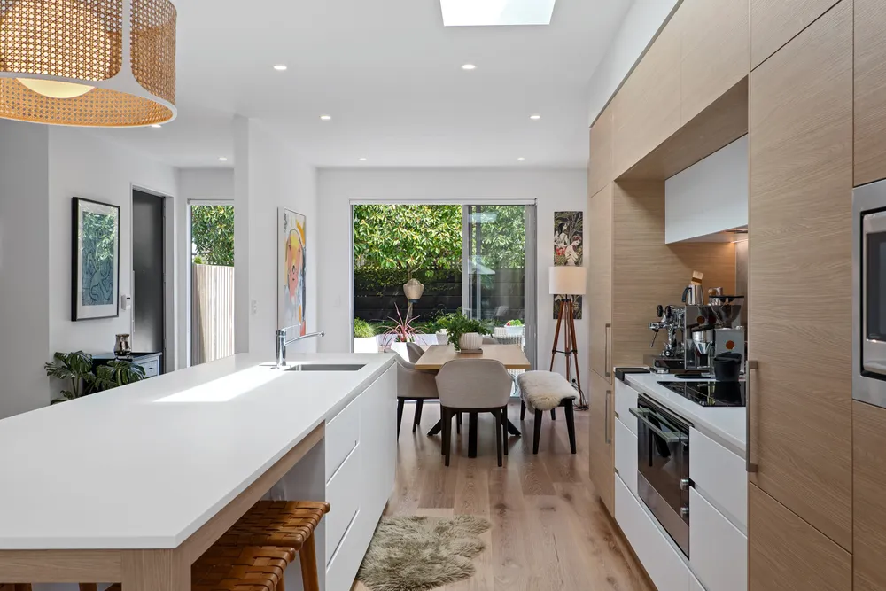 Photos of 49B McDougall Avenue
