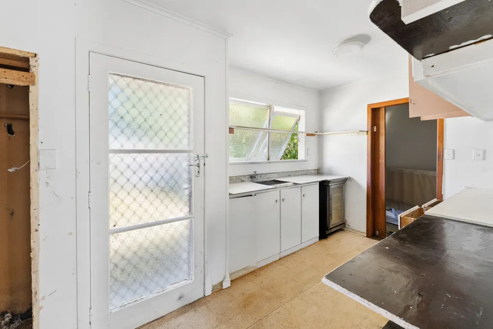 Photos of 28 Laura Street