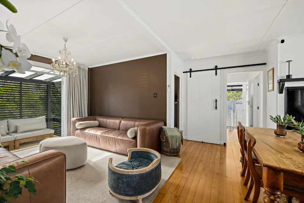 Photos of 10 Wellsford Valley Road