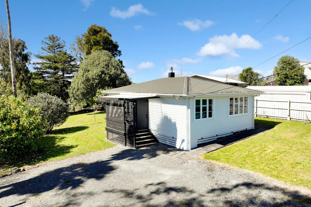 Photos of 10 Wellsford Valley Road