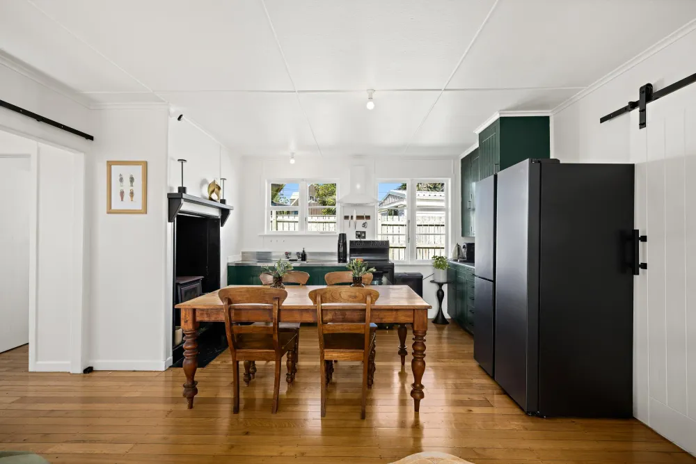 Photos of 10 Wellsford Valley Road