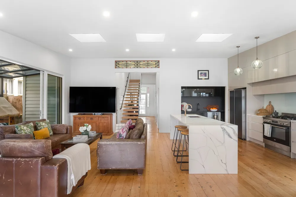 Photos of 10 Trinity Street