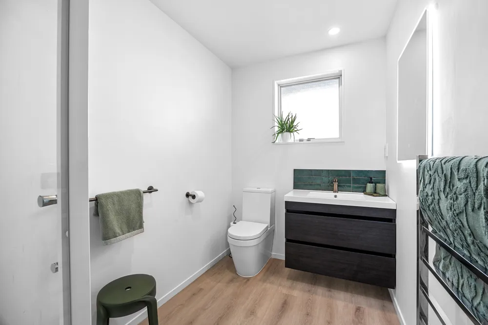 Photos of 2/35 Torrens Road