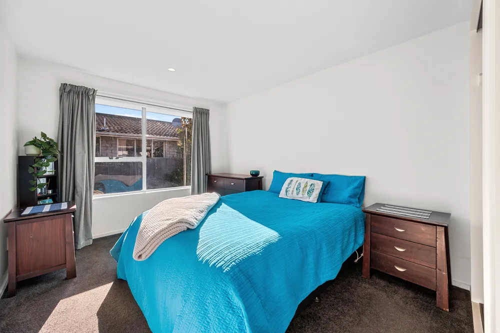 Photos of 2/35 Torrens Road