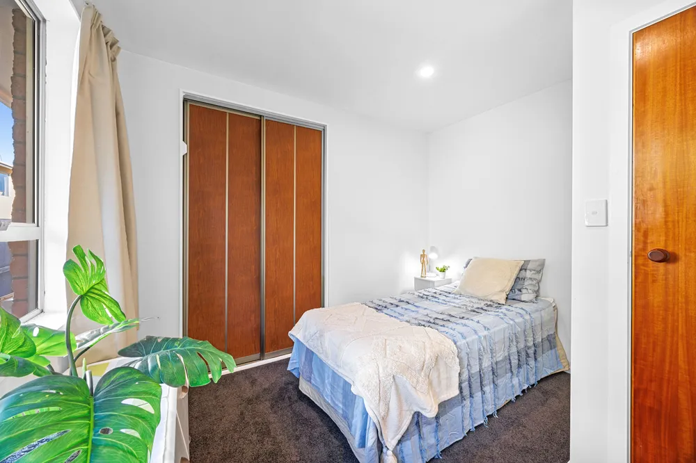 Photos of 2/35 Torrens Road