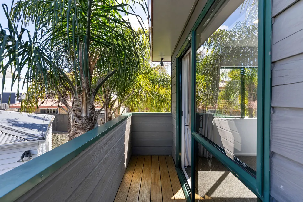 Photos of 1A Carrs Place