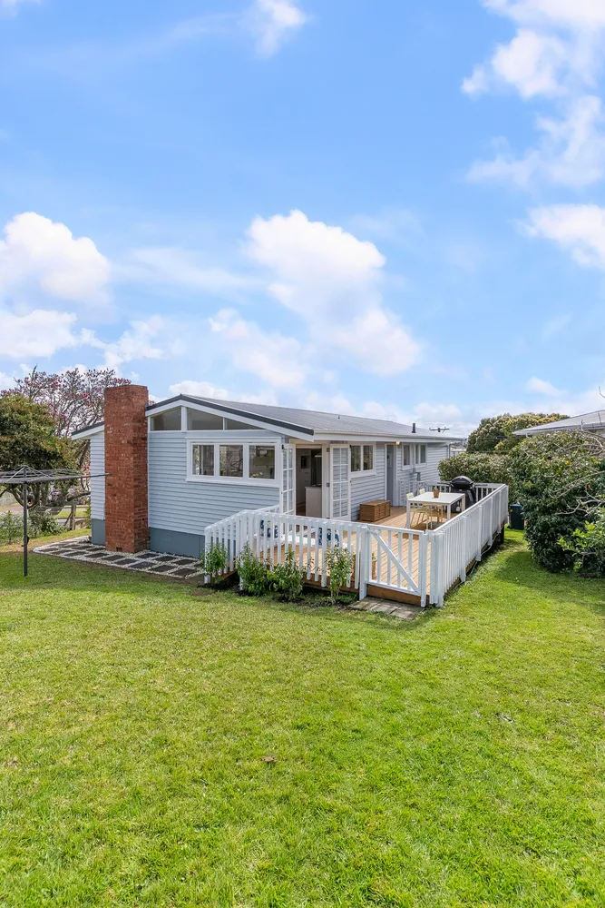 Photos of 101 Methuen Road
