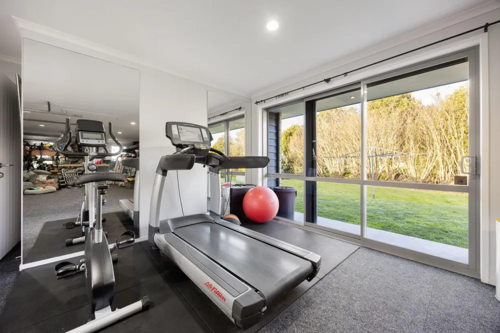 Photos of 499 Seddon Road
