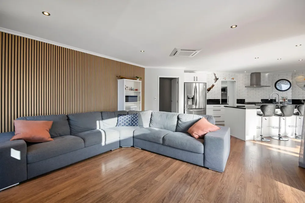 Photos of 499 Seddon Road
