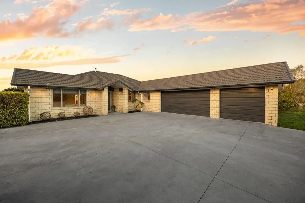 Photos of 499 Seddon Road