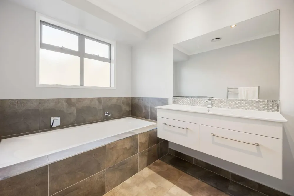 Photos of 499 Seddon Road