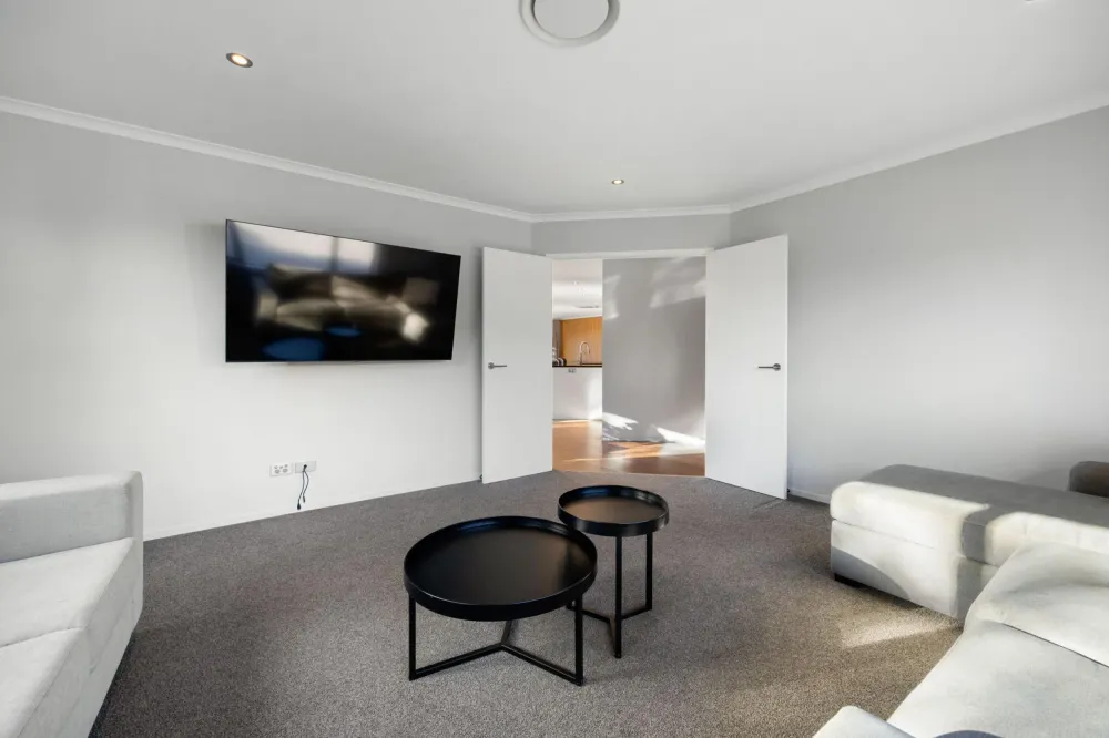 Photos of 499 Seddon Road