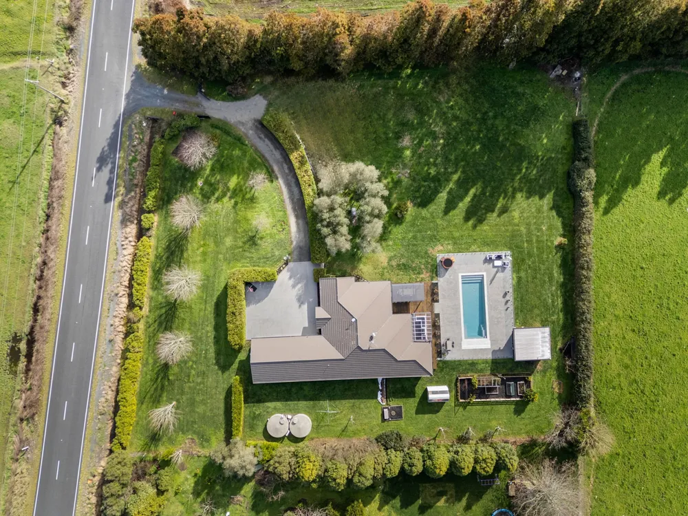 Photos of 499 Seddon Road