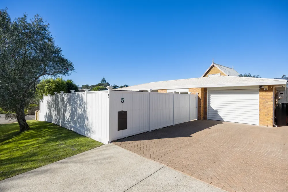 Photos of 5 Shadon Place