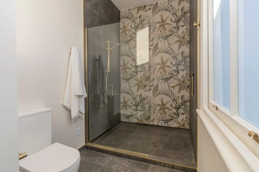 Photos of 5 Grosvenor Street