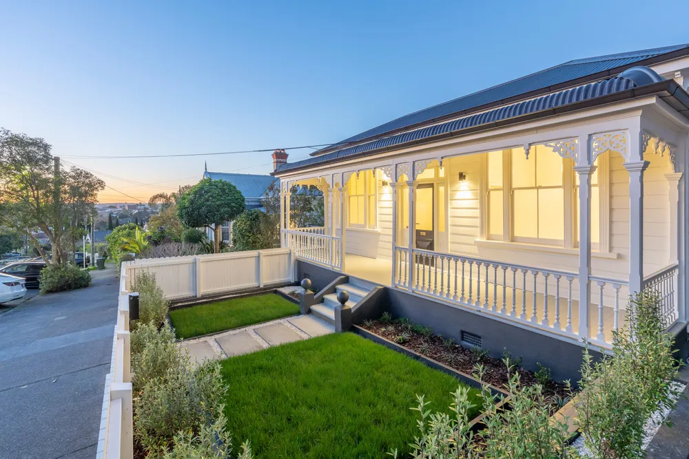 Photos of 5 Grosvenor Street