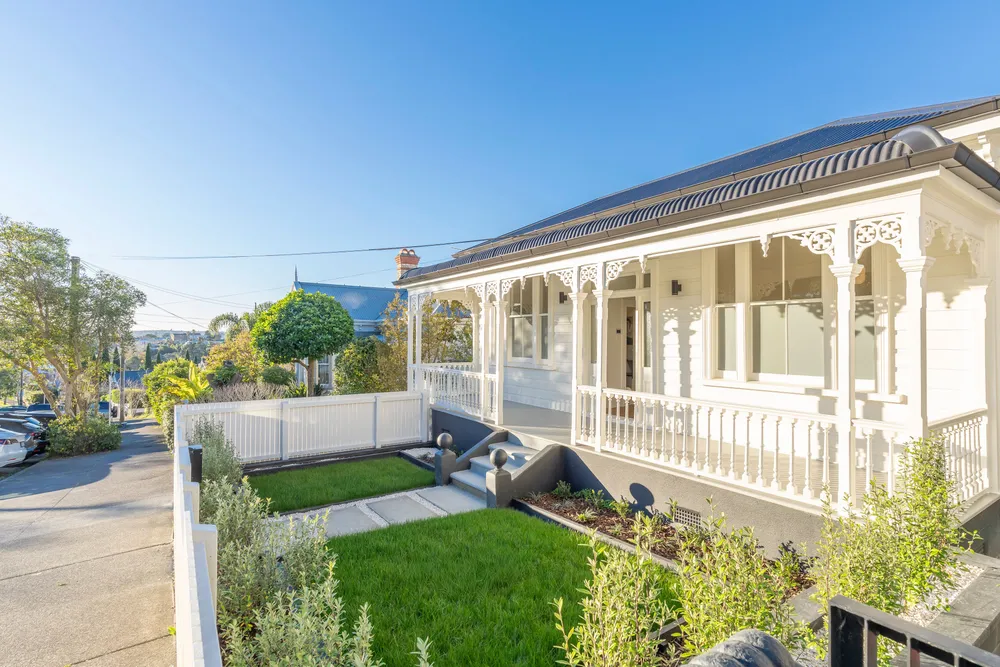 Photos of 5 Grosvenor Street
