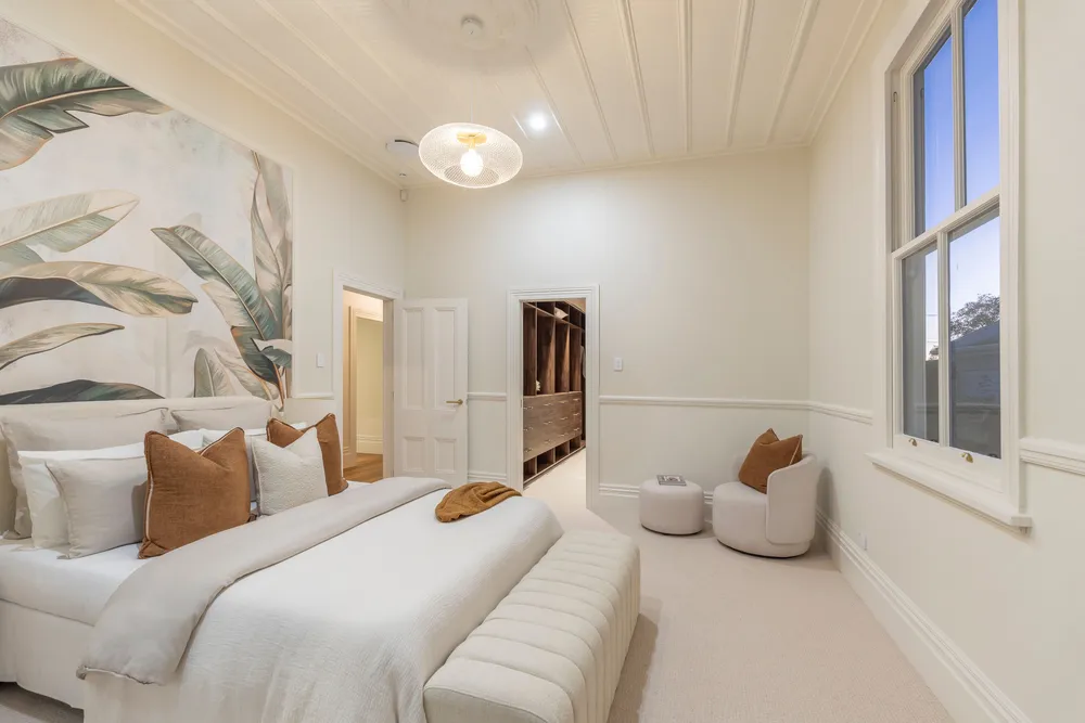 Photos of 5 Grosvenor Street
