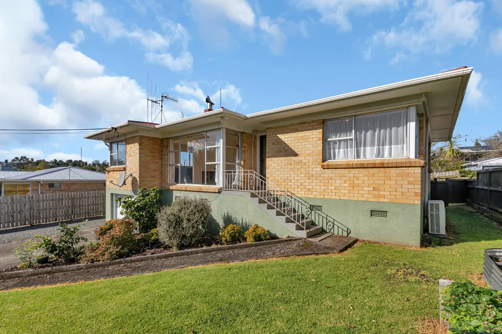 Photos of 23 Meldrum Street