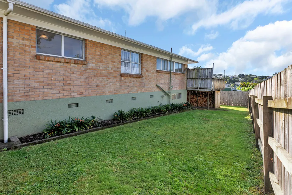 Photos of 23 Meldrum Street