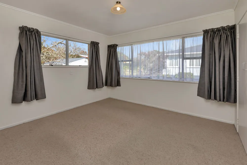 Photos of 23 Meldrum Street