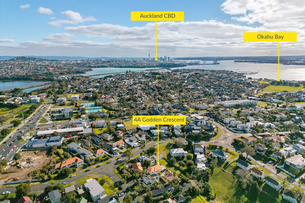 Photos of 4a Godden Crescent