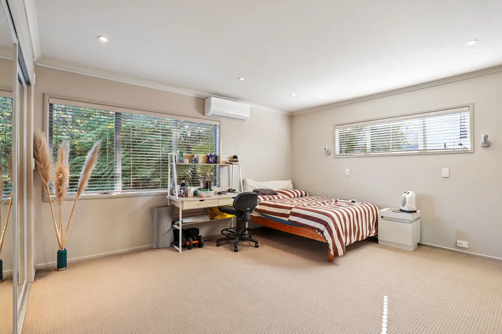 Photos of 77H Goodall Street
