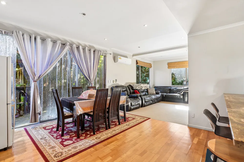 Photos of 77H Goodall Street